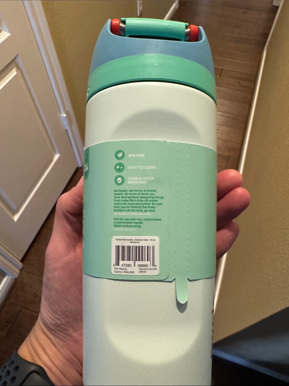 Owala Kids 16oz Insulated Straw Bottle in Mint Green and White with Red top - Picture 3 of 3